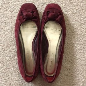 Maroon flats